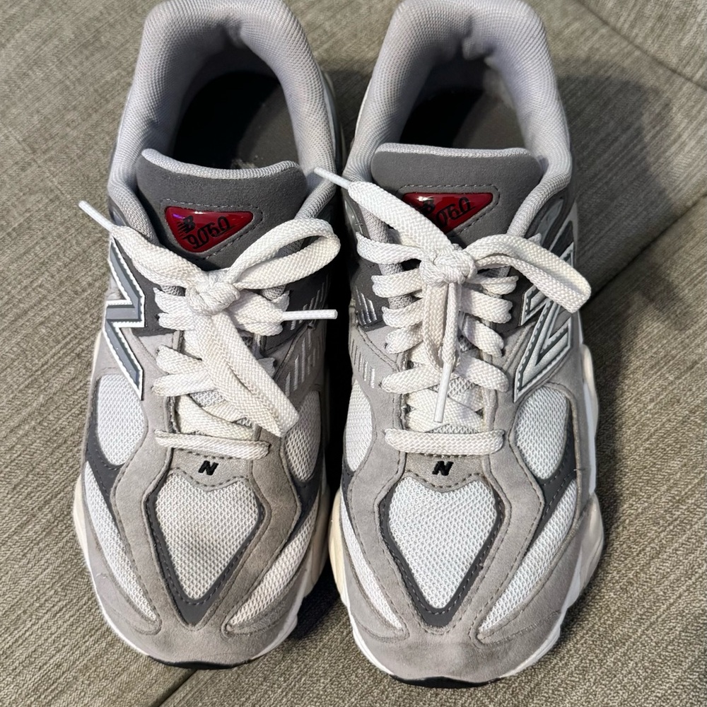 New Balance 9060 - Picture 5 of 7